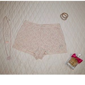 Forever 21 rose and cream shorts size XS